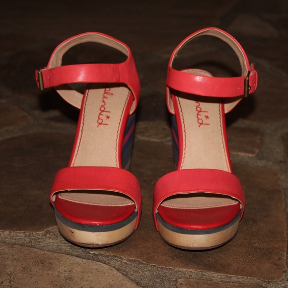 Splendid Kikka Striped Wedge Sandal - Picture 2 of 7